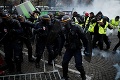 Francúzsko: Protesty v Paríži skončili stretmi medzi demonštrantmi a políciou