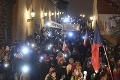 Ďalší protest proti Babišovi: Do ulíc vyšla tisícka ľudí, žena na fotke č. 3 to povedala za všetkých