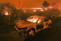 Počet obetí požiaru v Kalifornii prekročil 80: Preživší odmietli opustiť svoje zvieratá