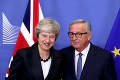 Finalizácia zmluvy o brexite sa komplikuje: Mayová s Junckerom sa nedohodli