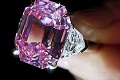 Nová rekordná cena za šperk: Ružový diamant za 44 miliónov eur