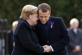 Macron a Merkelová si pripomenuli koniec 1. svetovej vojny: Dojímavé stretnutie na špeciálnom mieste