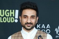Indický herec navštívil známu kaviareň v Prahe: Z toho, čo tam zažil, sa bude ešte dlho spamätávať
