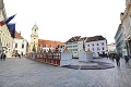 Prípravy na vianočné trhy v Bratislave vrcholia: Cena za prenájom stánku vás dostane