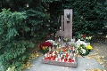 Hroby osobností na bratislavských cintorínoch: Ako si uctievame slávnych Slovákov?