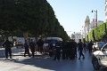 Tunisom otriasol silný výbuch: Samovražedná atentátnička zranila 9 ľudí, prezident hovorí o terorizme