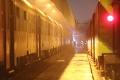 Hasiči zasahovali pri požiari šiestich vagónov: Vlaková doprava bola odstavená