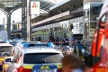 Prokuratúra o rukojemníckej dráme v Nemecku: Útočník zo Sýrie mohol mať teroristický motív