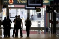 Polícia ukončila rukojemnícku drámu na stanici v Kolíne: Páchateľa spacifikovali