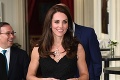 Kate Middleton opäť vyráža dych: Keď si na seba navliekla tieto šaty, nikto z nej nevedel spustiť zrak!
