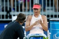 Ruska Šarapovová má na okruhu dvojníčku: Mladá sexi tenistka valcuje internet