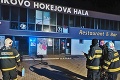 Deťom v Hamuliakove ostali oči pre plač: Plamene zničili hokejovú halu