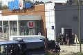Rukojemnícka dráma vo francúzskom supermarkete: Zomreli dvaja ľudia, ozbrojenec sa hlási k Islamskému štátu!