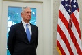 Minister obrany sa odmieta vyjadriť k Trumpovým príspevkom: Toto však USA nepozastaví