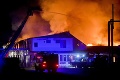 V Česku horí hala známej firmy, hasiči vyhlásili 3. stupeň poplachu: Škoda za milióny eur!