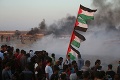 Dramatické zábery z protestov: Izraelskí vojaci zastrelili 6 Palestínčanov, ďalších 140 zranili