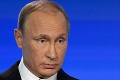 Putin strávil víkend v spoločnosti dvoch mužov: Ruský prezident na fotkách, ktoré obleteli svet