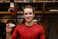 Mladý hokejista zažil debut v NHL: Týmto rozplakal svoju mamu