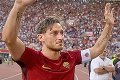 Štýlový Francesco Totti: Cisár Ríma krstil v slávnom Koloseu!