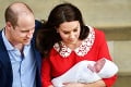 Veľký deň malého princa Louisa: William a Kate oznámili mená krstných rodičov, ponúkať budú kuriózny dezert