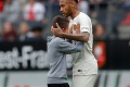Neymar potešil plačúceho chlapčeka: Za jeho nádherné gesto mu aplaudoval celý štadión