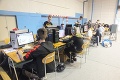 Na turnaji v gamingu v Spišskej Novej Vsi v centre diania počítače: Mladí hráči sa spoľahli na rozum a rýchle prsty