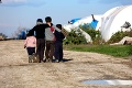 Na Slovensku objavili deväť migrantov ukrytých v kamiónoch: Boli medzi nimi aj malé deti