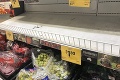 Panika medzi zákazníkmi: Po jahodách sa ihly našli aj v ďalšom ovocí