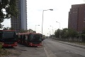 Arogantní šoféri autobusov ignorujú invalidov či mamičky: Pozrite sa, čo robia na konečnej zastávke v Bratislave!