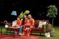 Dokonale ho prekvapili: Sneijderovi postavili obývačku uprostred ihriska!