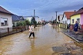 Obec po výdatných dažďoch vyzerá ako z katastrofického filmu: Krušovce boli 7 dní pod vodou
