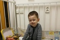 Nový liek dal rodičom chlapčeka veľkú nádej: Veríme, že sa Krištofko postaví na nožičky!