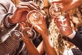 Producenti šampanského očakávajú rekordnú produkciu: Z toho čísla vám padne sánka