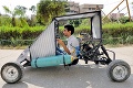 Študenti skonštruovali ekologickú motokáru: Jazdí na vzduch, náklady na prevádzku vás milo prekvapia