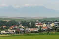 Smutný pohľad na obec Vlkovú neďaleko Vysokých Tatier: Takto tam chátrajú nádherné kaštiele!