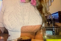 Česká Barbie zmenila farbu vlasov a ukázala prsia: Takto vyzerajú jej osmičky
