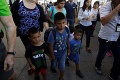 V zariadeniach vlády USA je 2053 detí zadržaných pri prechode hraníc: Kedy ich vrátia rodičom?!