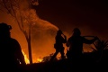 Peklo v Kalifornii: S požiarom bojovali tisíce hasičov