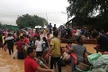 Po pretrhnutí hrádze v Laose sú naďalej nezvestné stovky ľudí: Našli už 19 mŕtvych