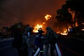 Smrtiace požiare pri Aténach: Hlásia už najmenej 50 obetí