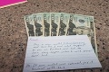 Chlapec stratil peňaženku, matka po nej pátrala na Facebooku: Odpoveď neznámeho darcu im vyrazila dych!