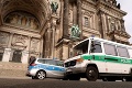 Prestrelka v berlínskej katedrále: Ozbrojený muž pred bohoslužbou ohrozoval turistov!