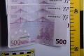 V Trenčíne chceli platiť falošnými bankovkami: Päťstovky a stovky mali vyrobíť na kopírke