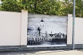 Zo špinavej steny vzniká príťažlivá galéria: História Prešova na 18 paneloch!