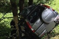 Smrteľná nehoda v Žilinskom kraji: Auto narazilo do stromu, zahynul vodič Ján († 57)