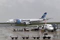 Tragický let EgyptAir: Pátracie tímy našli prvé časti airbusu aj časť tela!