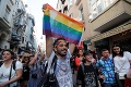 Polícia použila slzný plyn, obušky aj psov, aby rozohnala Gay Pride v Istanbule: Miestna LGBT komunita zúri