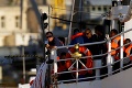Kapitán lode Lifeline, ktorá s vyše 200 migrantmi dorazila na Maltu, má problém: Ženú ho pred súd!