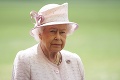 Alžbeta II. smúti: Britskú kráľovná zasiahla náhla smrť jej miláčika