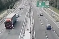 Národná diaľničná spoločnosť zverejnila desivé video z Bratislavy: Dvojnásobná nehoda na moste!